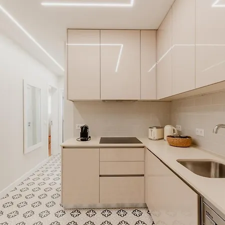 Newest Cozy B * Lisboa